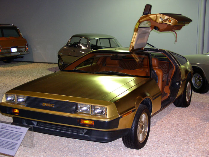 gold-delorean