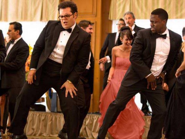 The-Wedding-Ringer-dancing