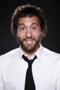 Actor Jonathan Kite from CBS TV's 2 Broke Girls appears on the Overthinking It Podcast.