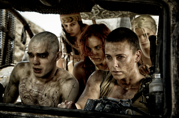 MAD-MAX-FURY-ROAD-15-1940x1280