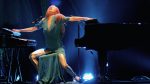 Tori Amos Plays Piano
